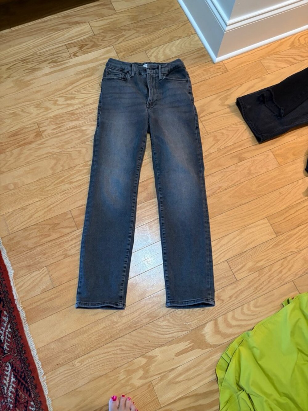 Closed Faded Gray Straight Leg Jeans Size 29
